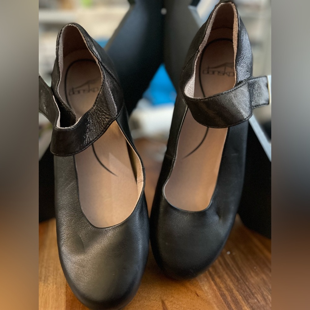 Danskos Mary Janes